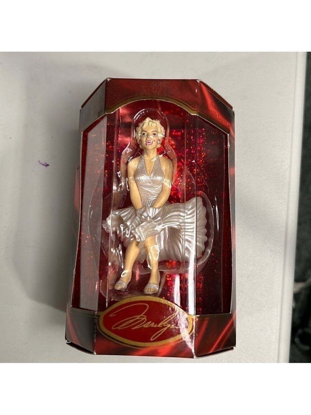 Carlton Cards Heirloom Collection Marilyn Monroe Some Like It Hot Ornament New